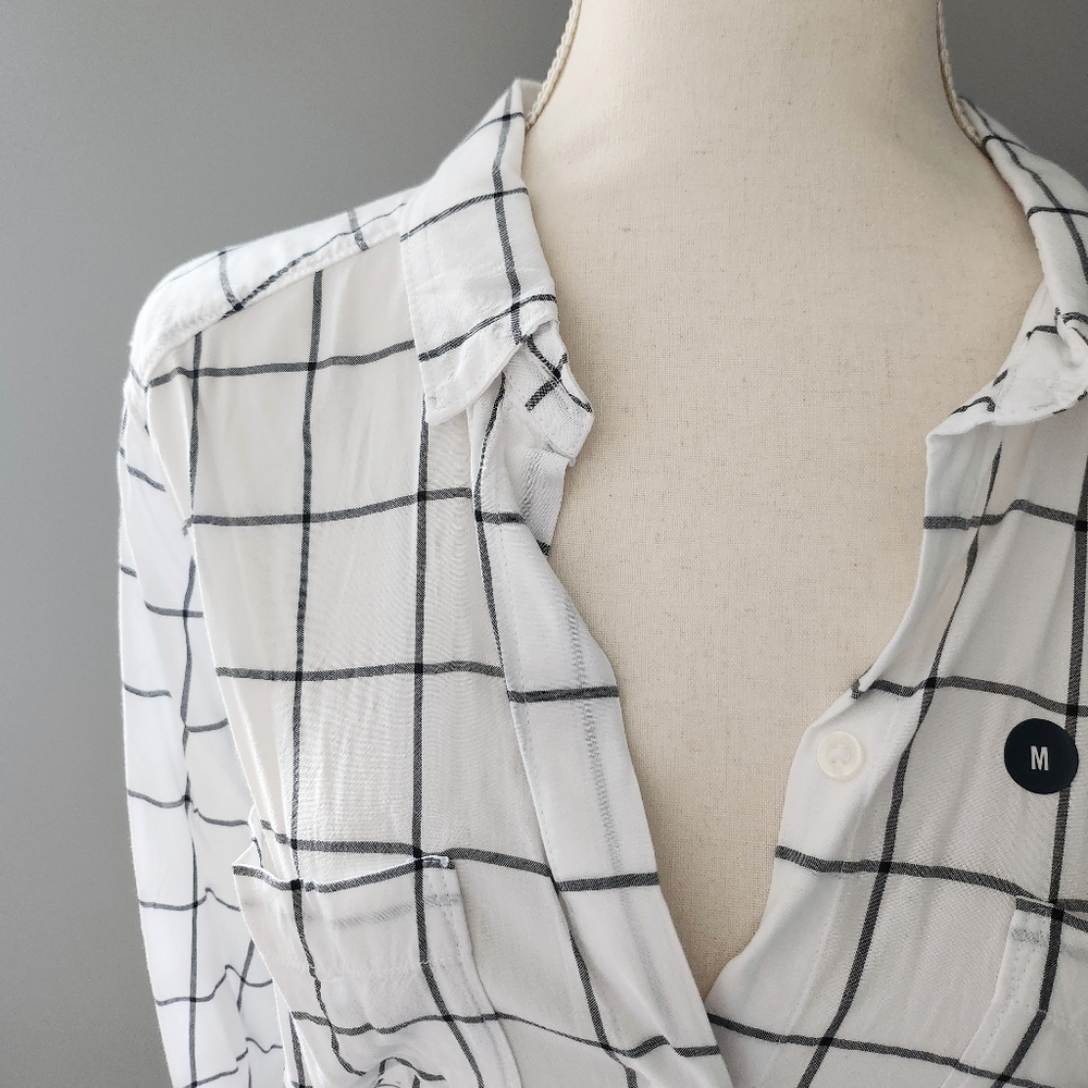 A&F Windowpane Print Button Down Shirt